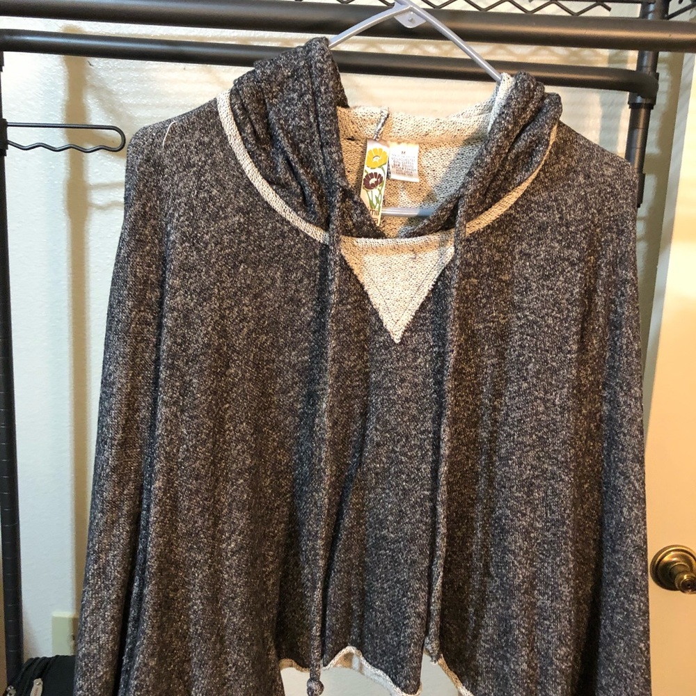 Mimi Chica, Poncho style